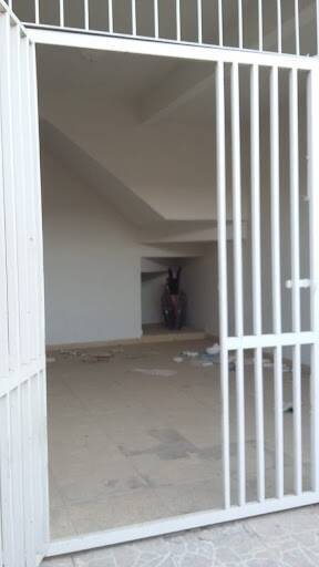 Casa à venda com 3 quartos, 225m² - Foto 4