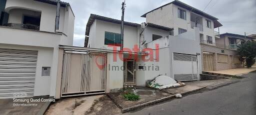 Casa à venda com 2 quartos, 450m² - Foto 6