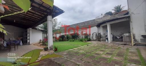 Casa à venda com 2 quartos, 450m² - Foto 9