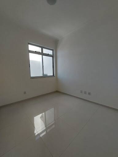 Apartamento à venda com 3 quartos - Foto 6