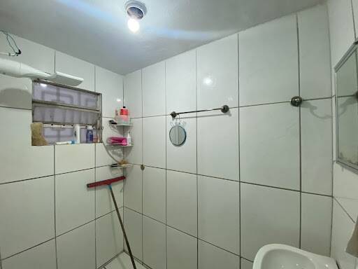 Casa à venda com 3 quartos, 720m² - Foto 1