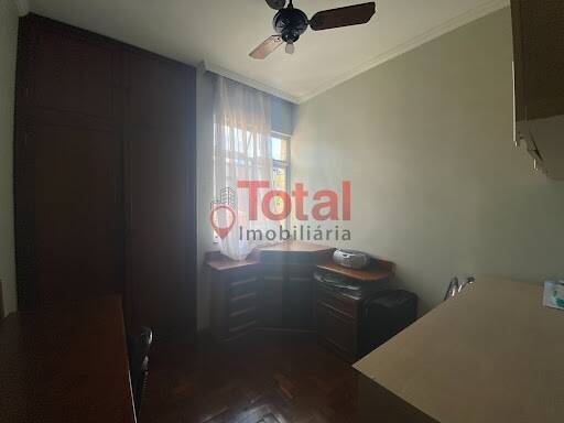 Apartamento à venda com 3 quartos, 149m² - Foto 11