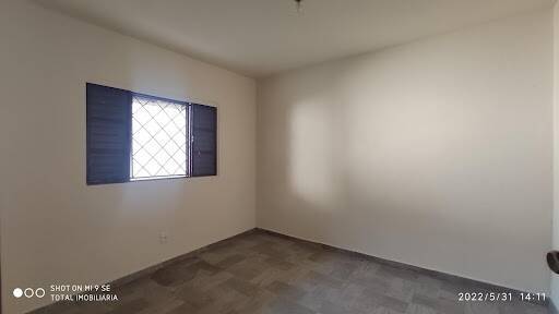 Casa à venda com 4 quartos, 720m² - Foto 3