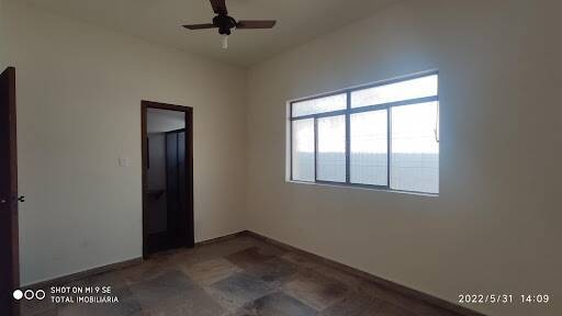 Casa à venda com 4 quartos, 720m² - Foto 13