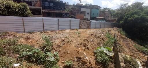 Terreno à venda, 403m² - Foto 1