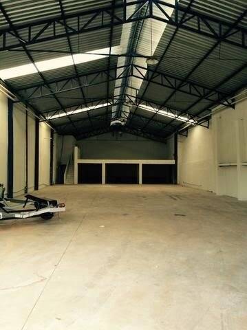 Depósito-Galpão-Armazém à venda e aluguel com 1 quarto, 580m² - Foto 2