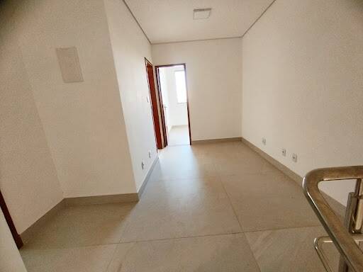 Casa à venda com 3 quartos, 126m² - Foto 5