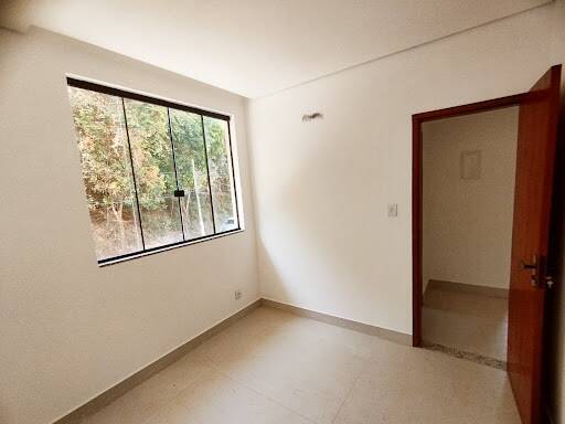 Casa à venda com 3 quartos, 126m² - Foto 6