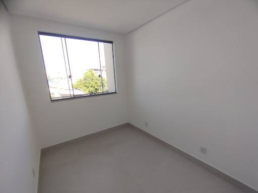 Casa à venda com 3 quartos, 126m² - Foto 9