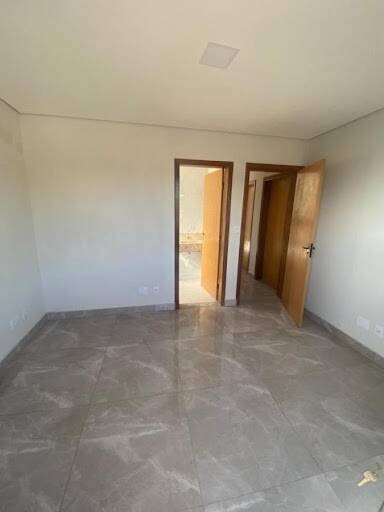 Apartamento à venda com 3 quartos, 95m² - Foto 5