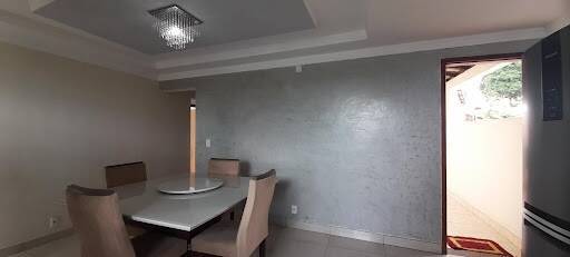 Apartamento à venda com 2 quartos, 95m² - Foto 17
