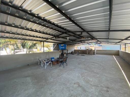 Casa à venda com 3 quartos, 360m² - Foto 11
