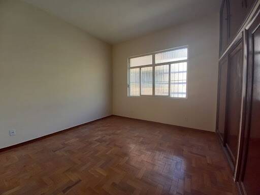 Prédio Inteiro à venda com 4 quartos, 324m² - Foto 7