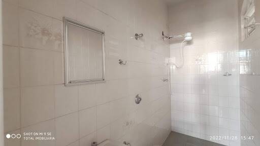 Casa à venda com 4 quartos, 359m² - Foto 5