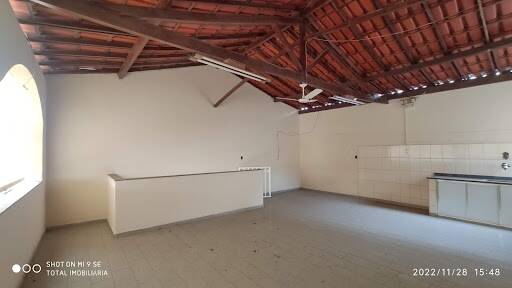 Casa à venda com 4 quartos, 359m² - Foto 9