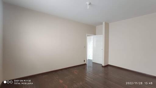 Casa à venda com 4 quartos, 359m² - Foto 19