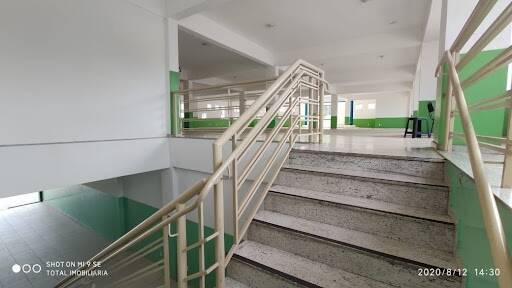 Loja-Salão, 555 m² - Foto 1