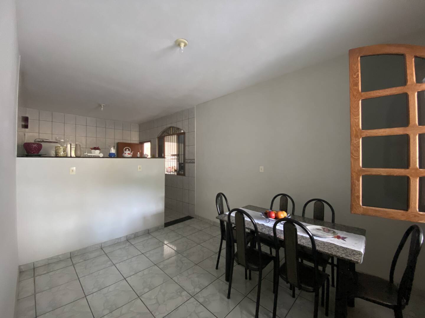 Casa à venda com 3 quartos, 200m² - Foto 4