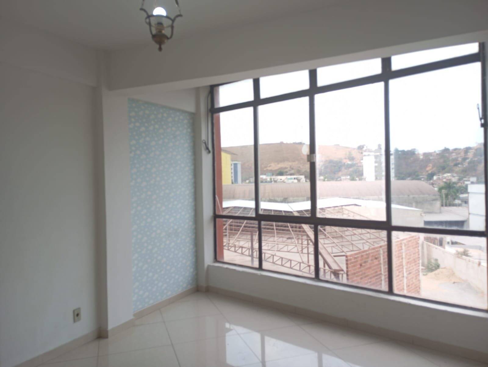 Apartamento à venda com 3 quartos - Foto 1
