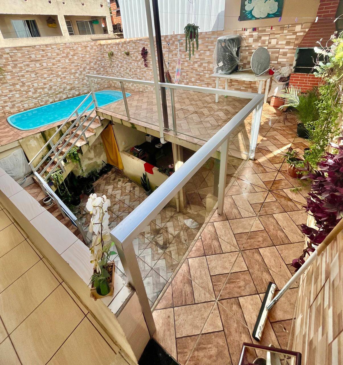 Casa, 5 quartos, 260 m² - Foto 1