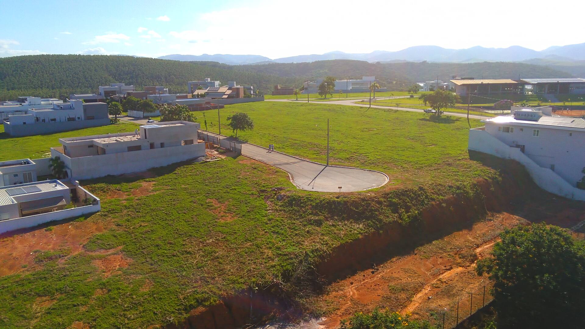 Terreno à venda, 700m² - Foto 2