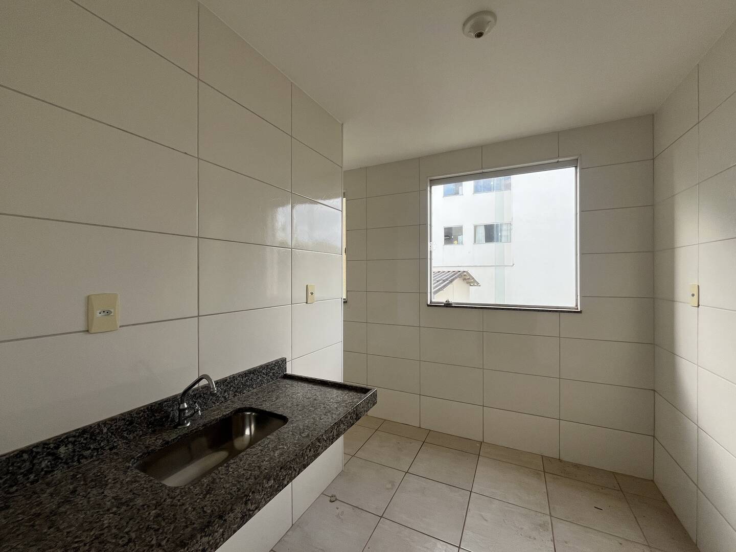 Apartamento à venda com 2 quartos, 57m² - Foto 4
