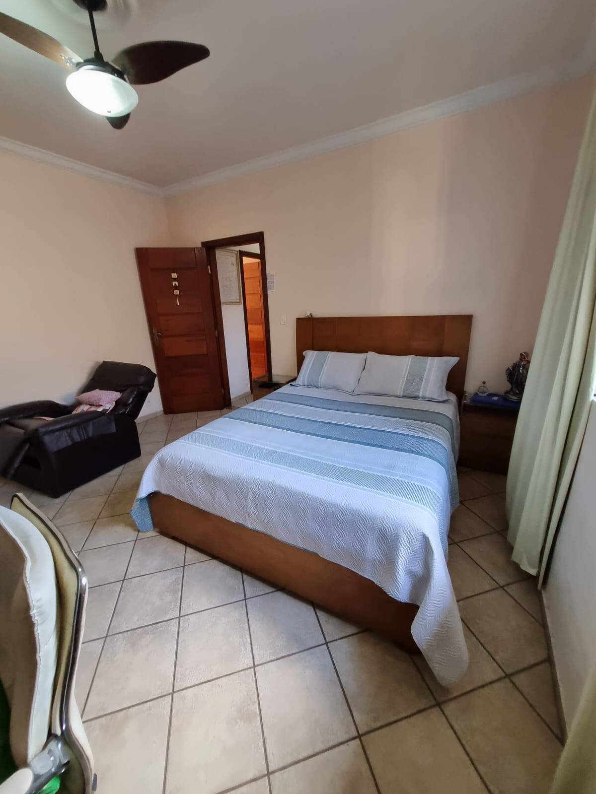 Casa à venda com 4 quartos, 529m² - Foto 10