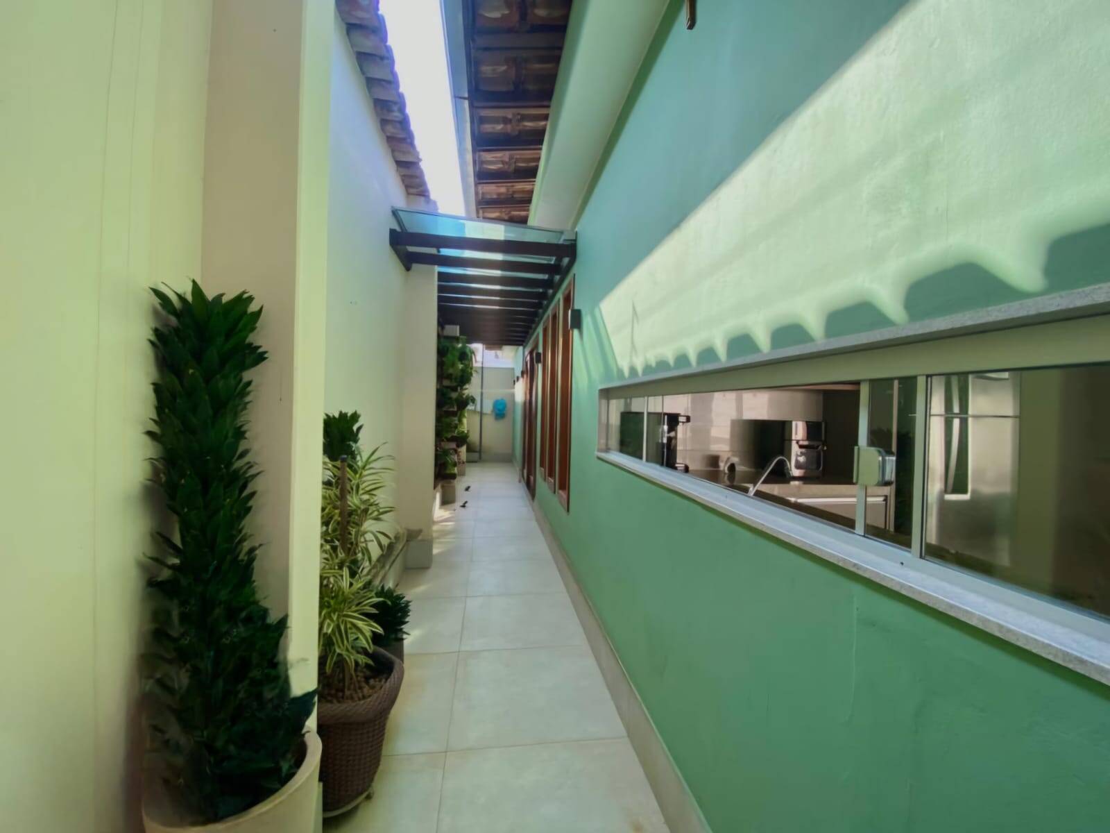 Casa à venda com 3 quartos, 360m² - Foto 14
