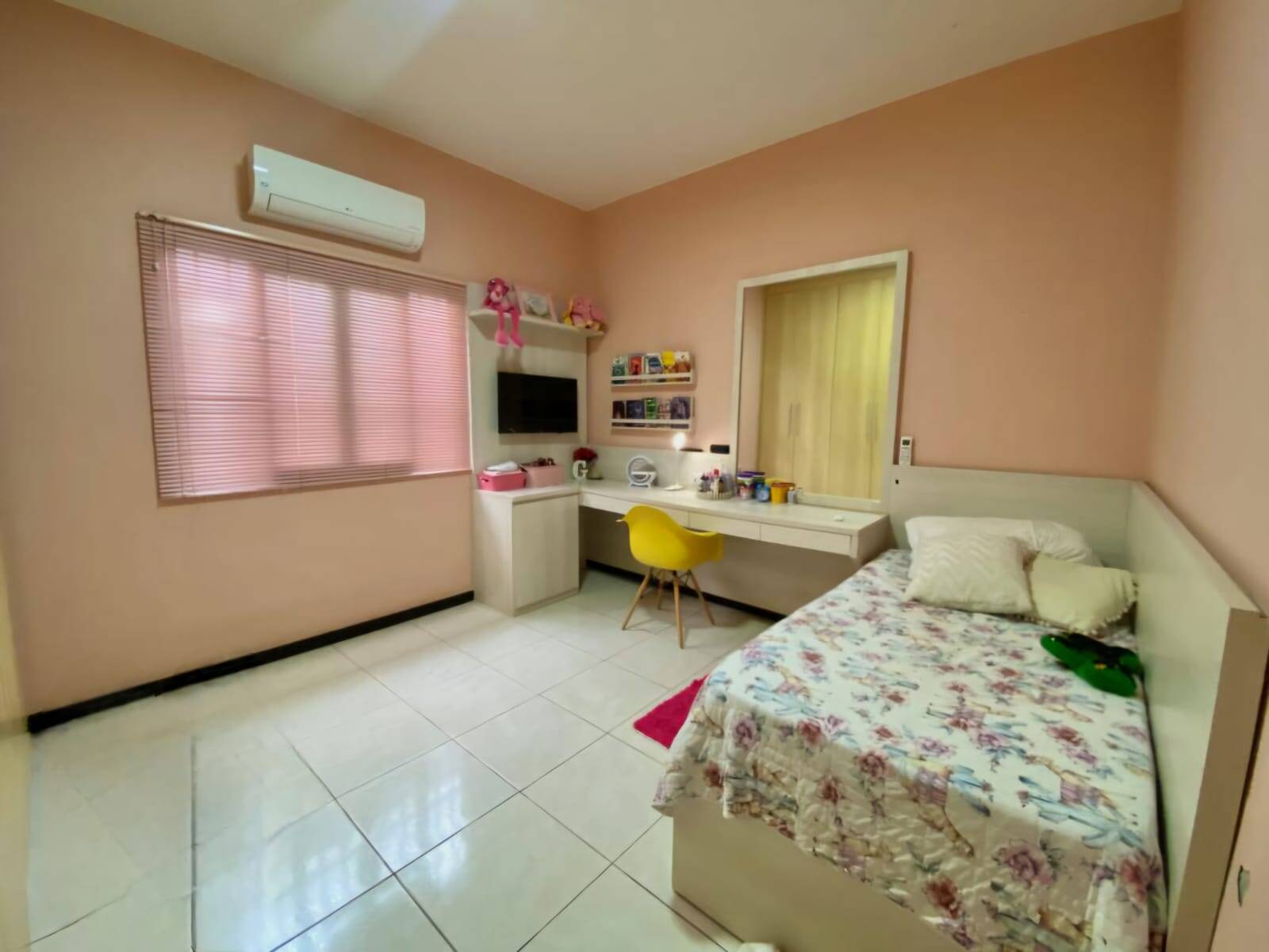Casa à venda com 3 quartos, 360m² - Foto 7