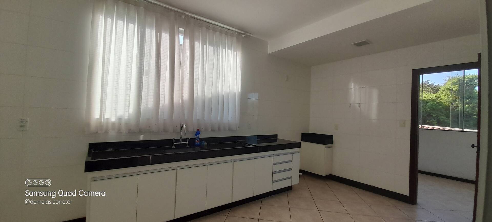 Casa à venda com 3 quartos, 250m² - Foto 26