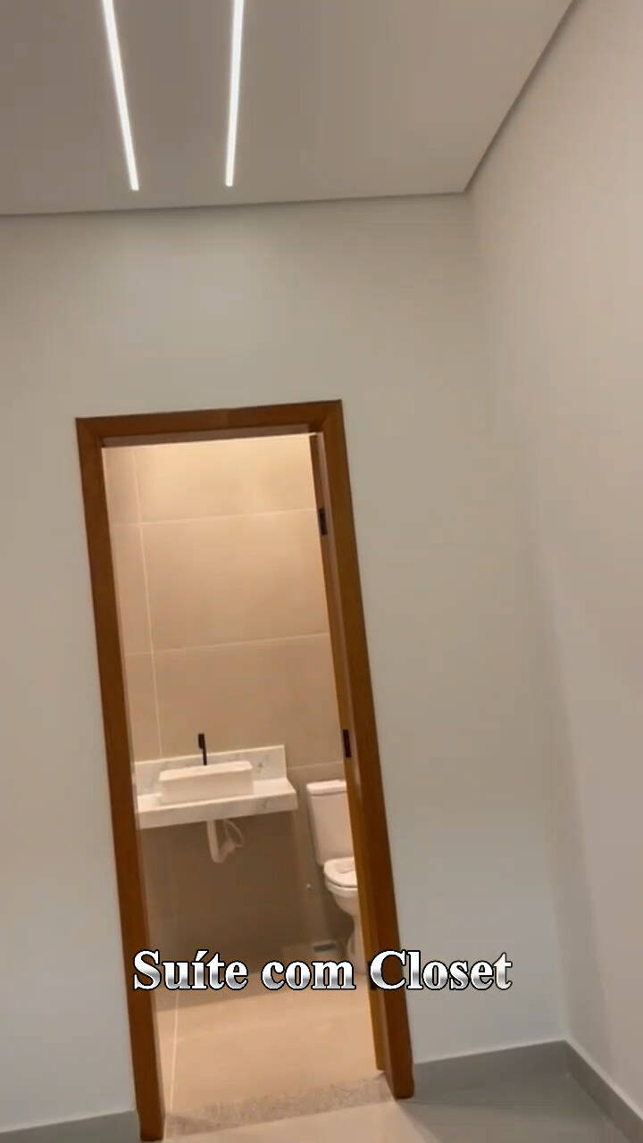 Casa à venda com 3 quartos, 267m² - Foto 11