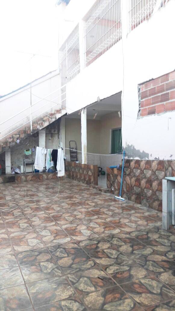 Casa à venda com 3 quartos, 180m² - Foto 21