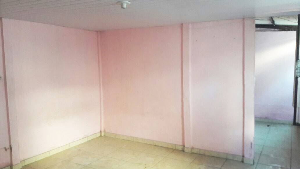 Casa à venda com 3 quartos, 180m² - Foto 19