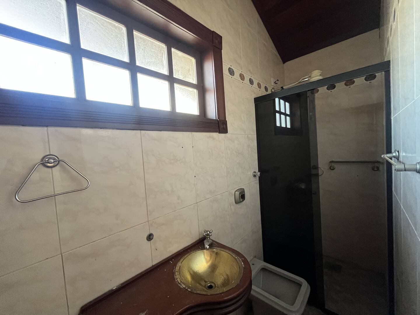 Casa para alugar com 5 quartos, 400m² - Foto 18