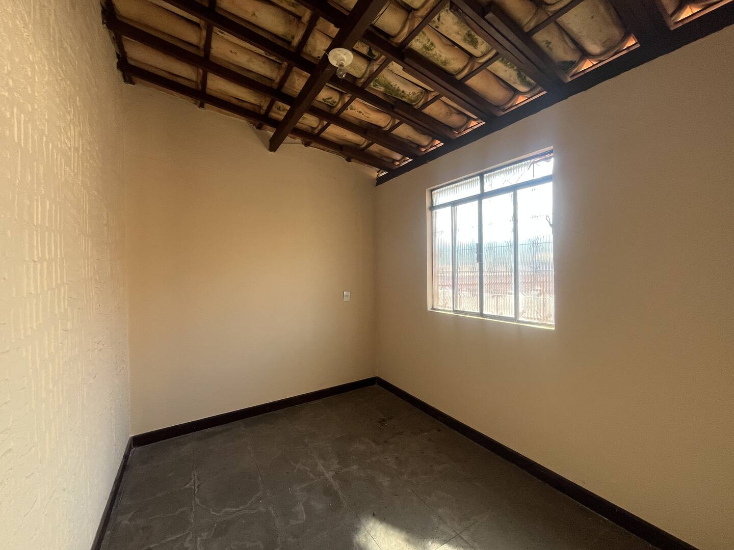 Casa para alugar com 5 quartos, 400m² - Foto 9
