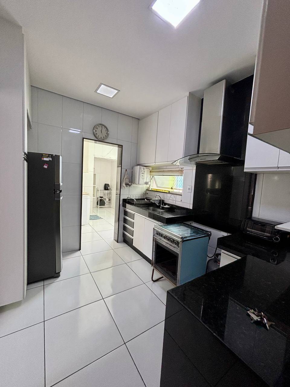 Apartamento à venda com 3 quartos, 116m² - Foto 9