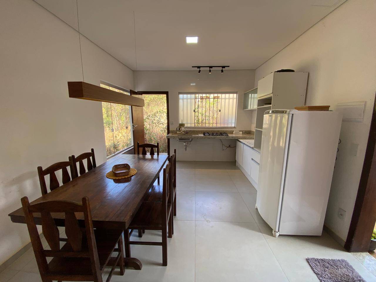Casa à venda com 2 quartos, 360m² - Foto 22
