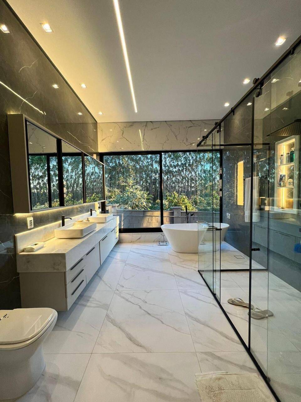 Casa à venda com 7 quartos, 1299m² - Foto 5