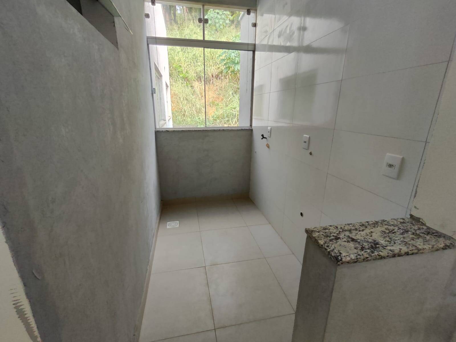 Casa à venda com 2 quartos, 80m² - Foto 7