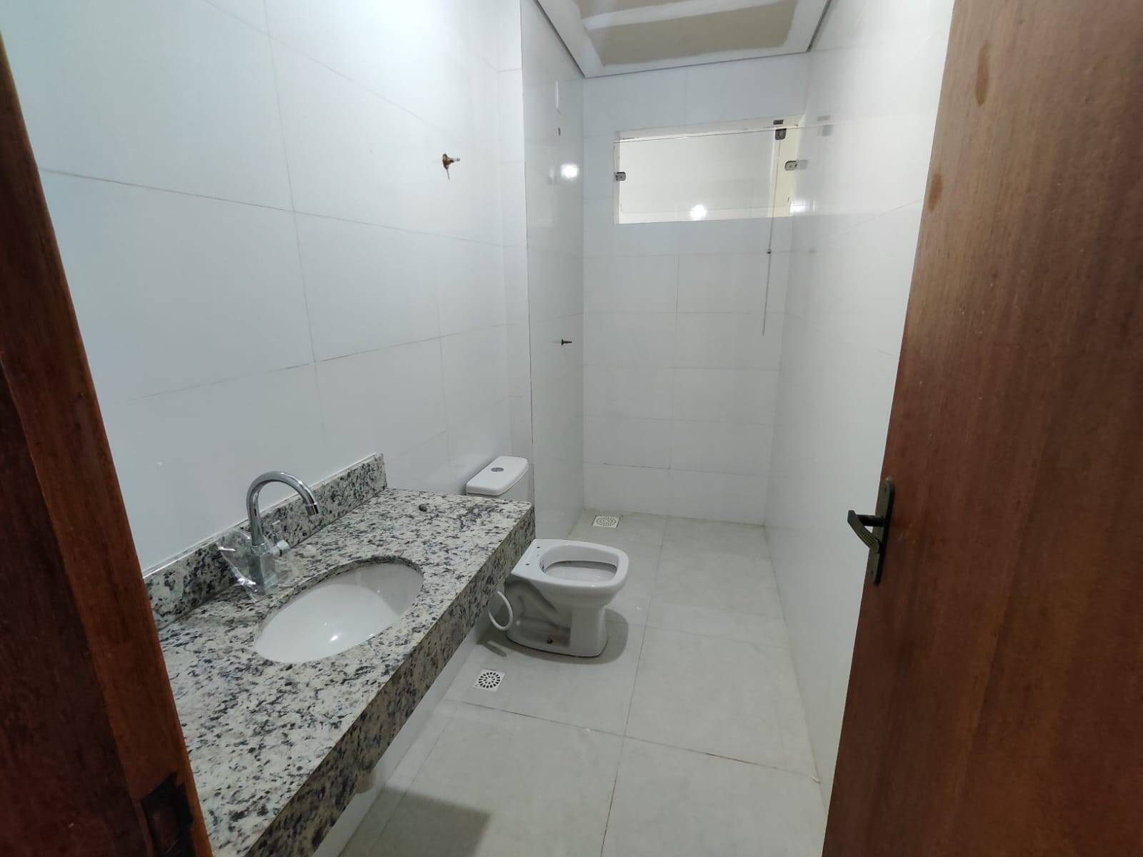 Casa à venda com 2 quartos, 80m² - Foto 8