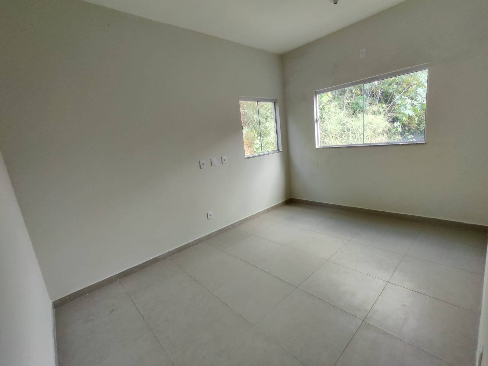 Casa à venda com 2 quartos, 80m² - Foto 10