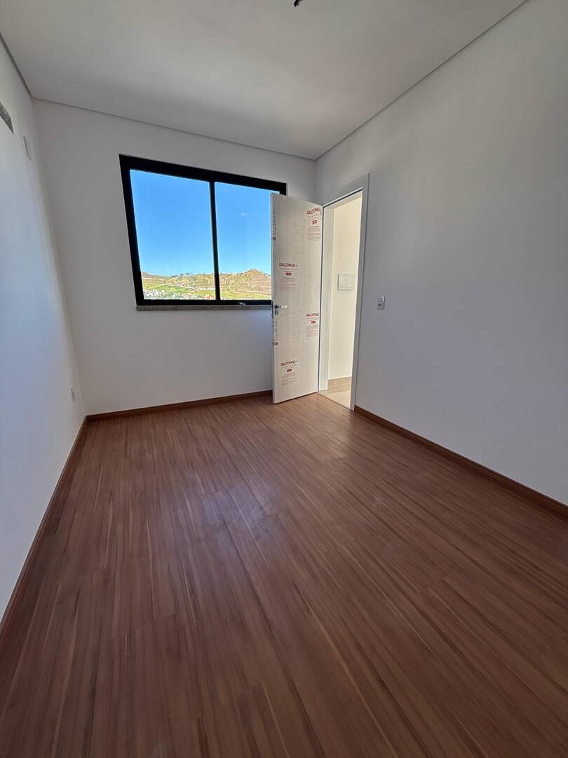 Cobertura à venda com 4 quartos, 163m² - Foto 9