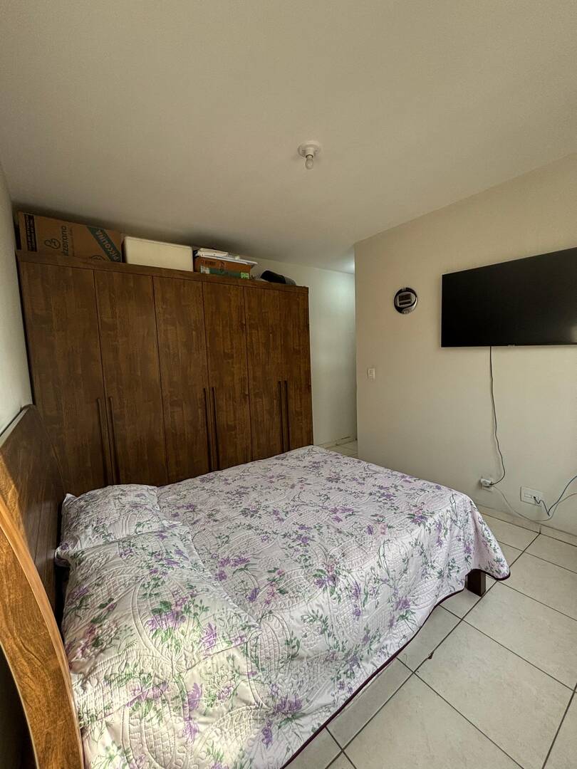 Apartamento à venda com 2 quartos, 76m² - Foto 3