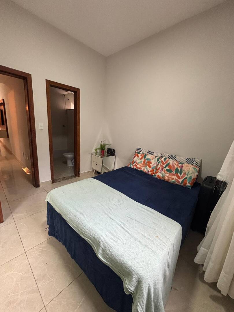 Apartamento à venda com 3 quartos, 87m² - Foto 2