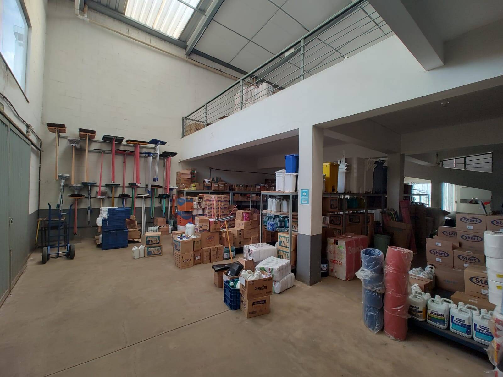 Depósito-Galpão-Armazém à venda, 660m² - Foto 9