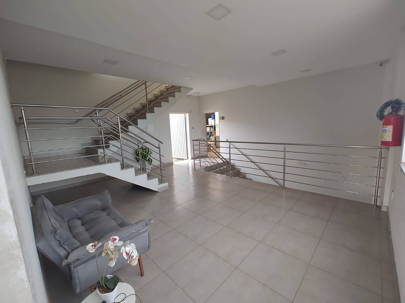 Depósito-Galpão-Armazém à venda, 660m² - Foto 13