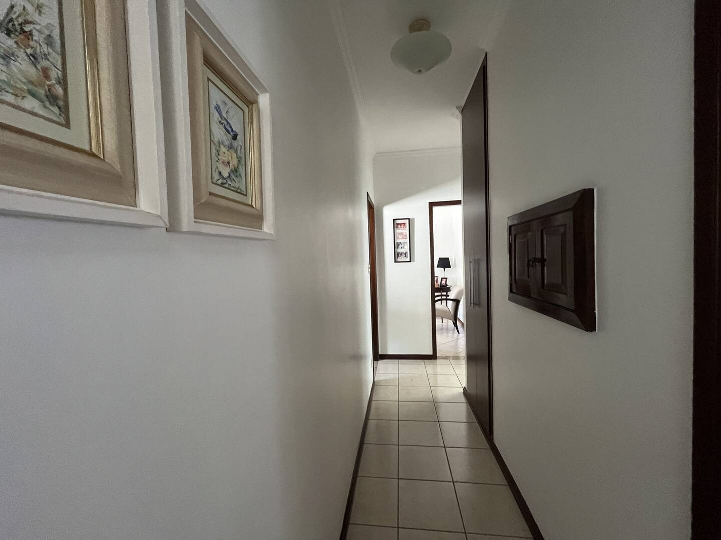 Casa à venda com 3 quartos, 289m² - Foto 5