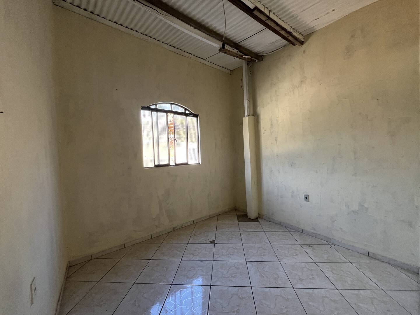 Casa à venda com 4 quartos, 143m² - Foto 8