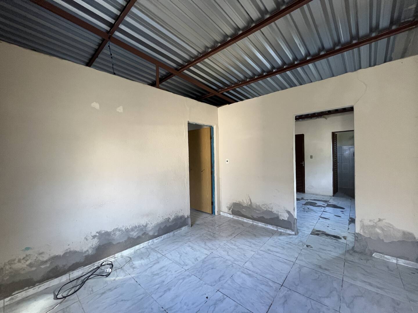 Casa à venda com 4 quartos, 143m² - Foto 11