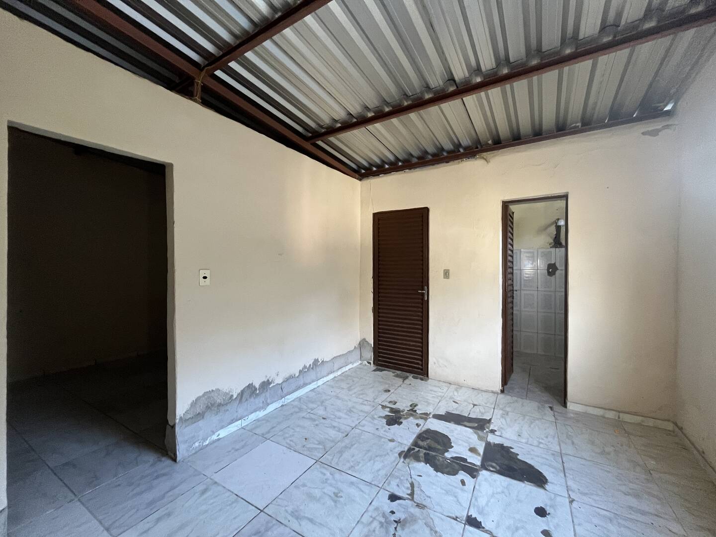 Casa à venda com 4 quartos, 143m² - Foto 13